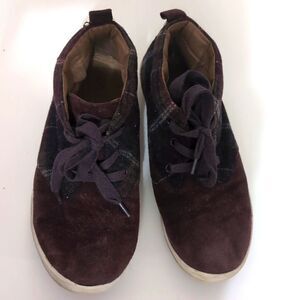 Wool plaid and leather chukka boots size 7